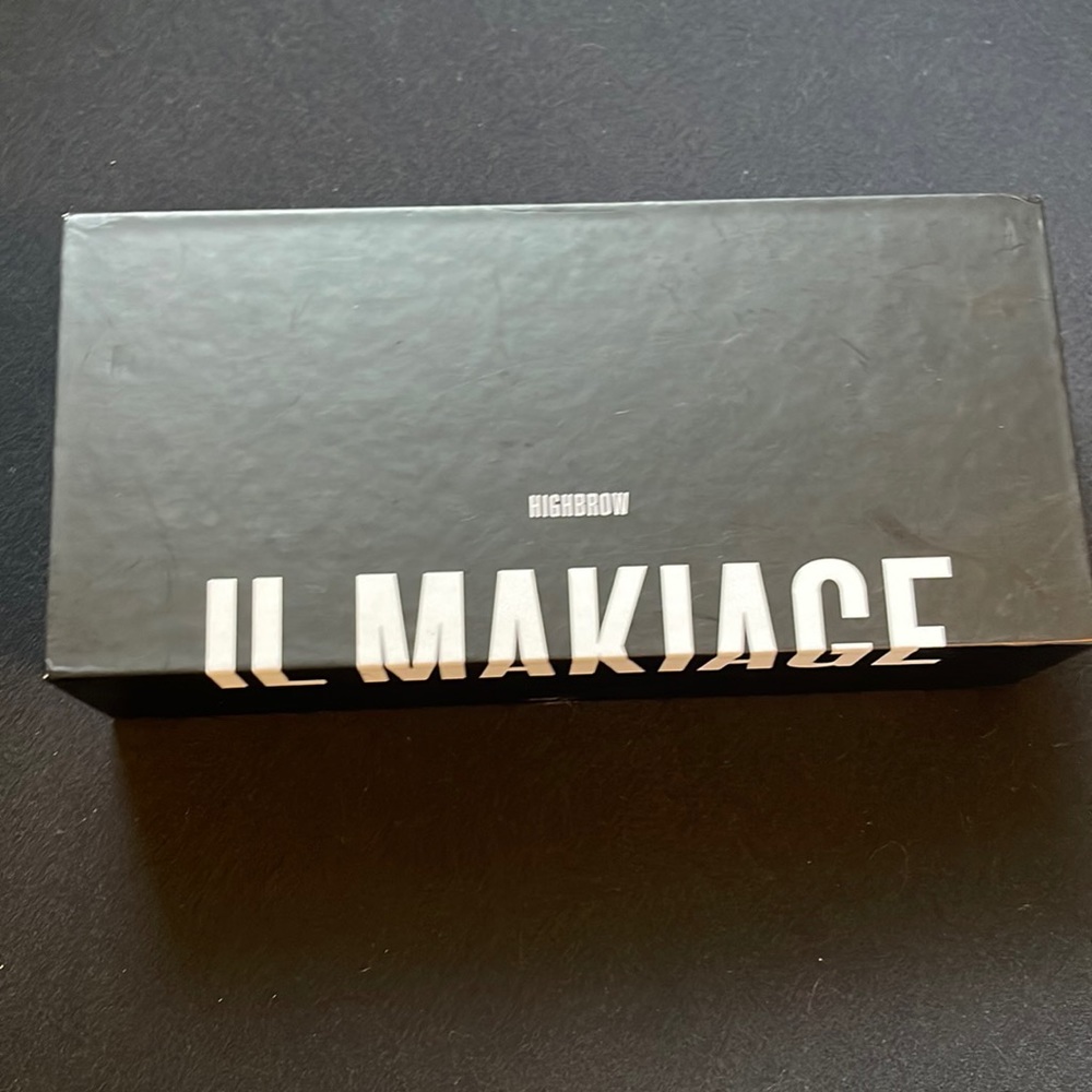 IL Makiage Highbrow Duo in cocoa